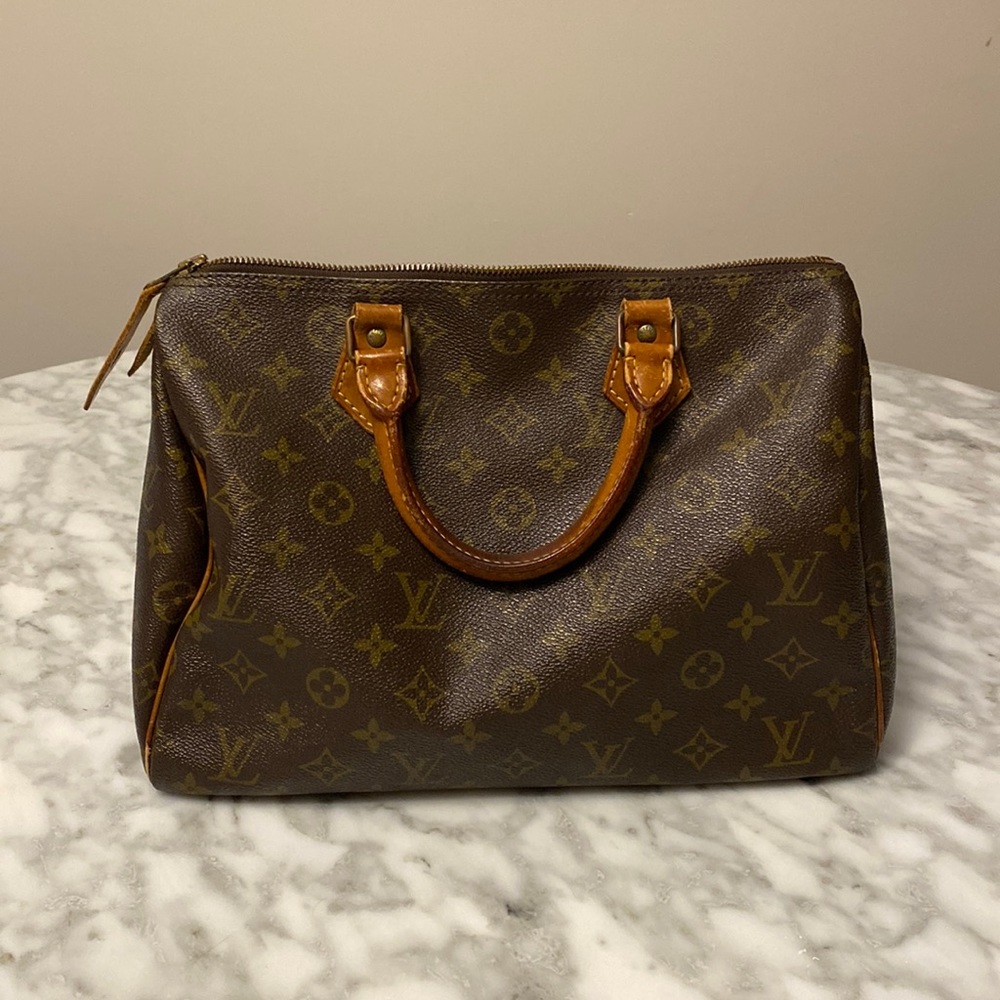 LOUIS VUITTON Speedy 30 Authentic